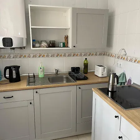 Layla - Solo Familias Apartman