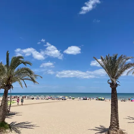 Layla - Solo Familias Apartman